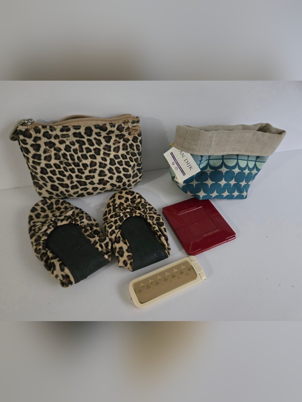 Compact Bag Misc Lot